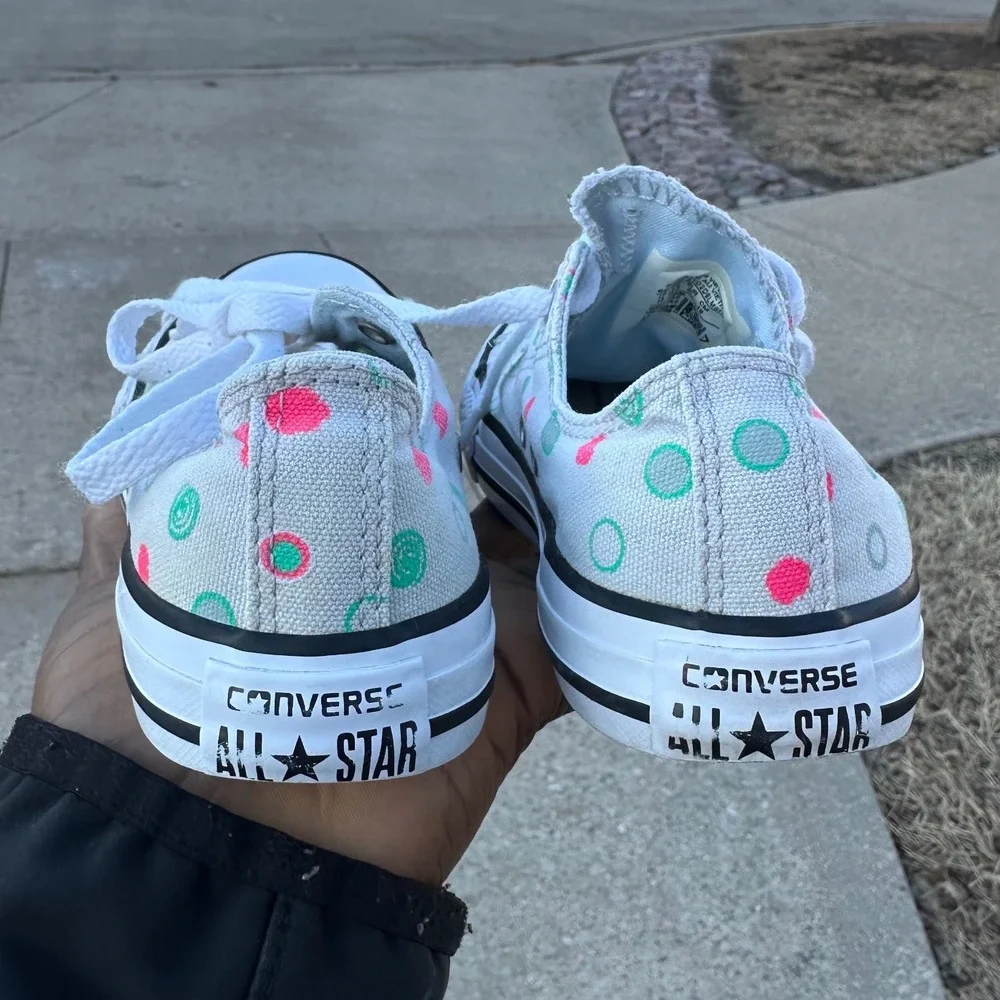 Converse Chuck Taylor All Star Low Top Little Girl Polka Dot Sneakers Size 13‎
